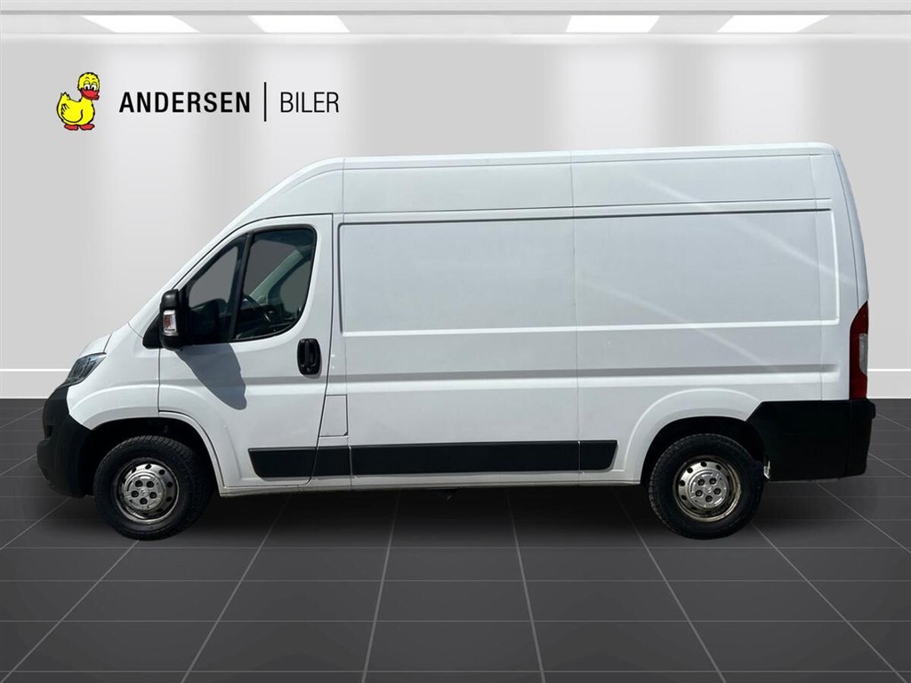 Citroën Jumper 33 L2H2 2,2 Blue HDi Flexline 140HK Van - Image 4