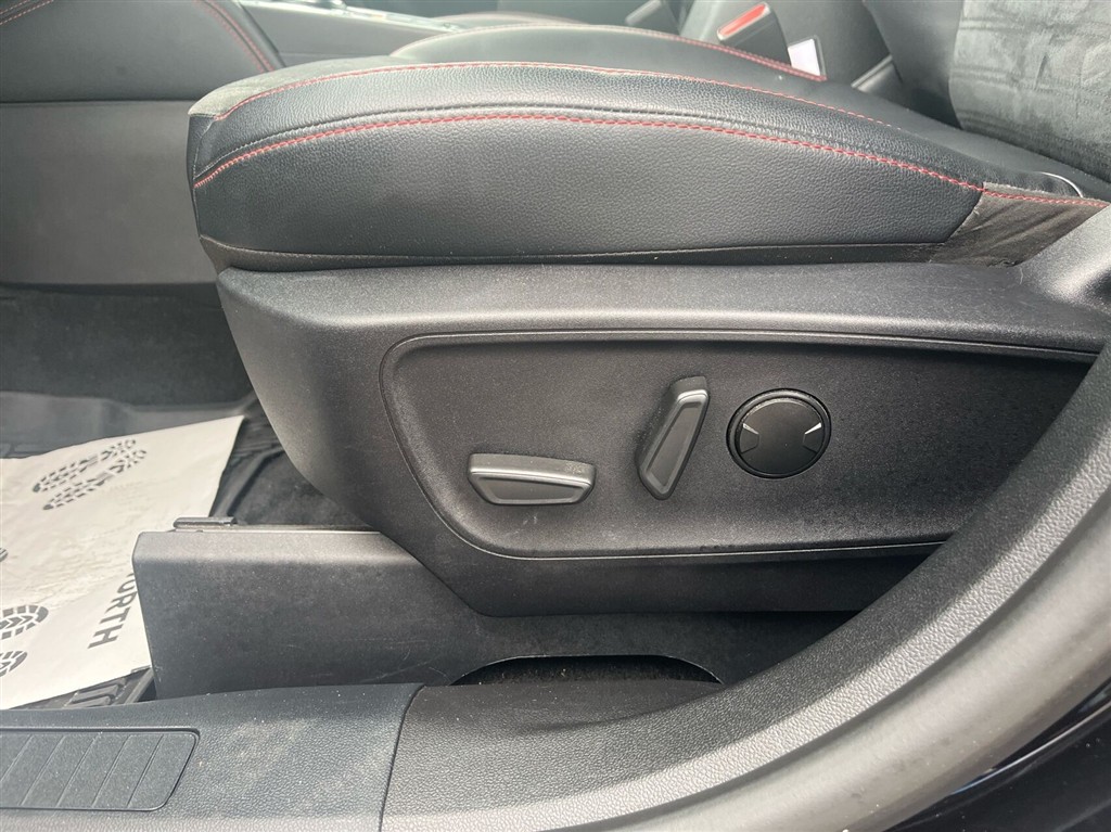 Ford Kuga 2,5 Plugin-hybrid ST-Line X CVT 225HK 5d Trinl. Gear - Image 16