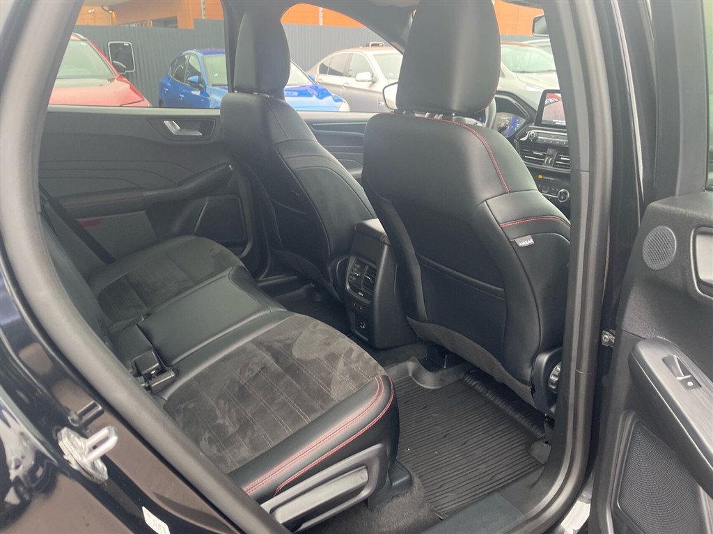 Ford Kuga 2,5 Plugin-hybrid ST-Line X CVT 225HK 5d Trinl. Gear - Image 24