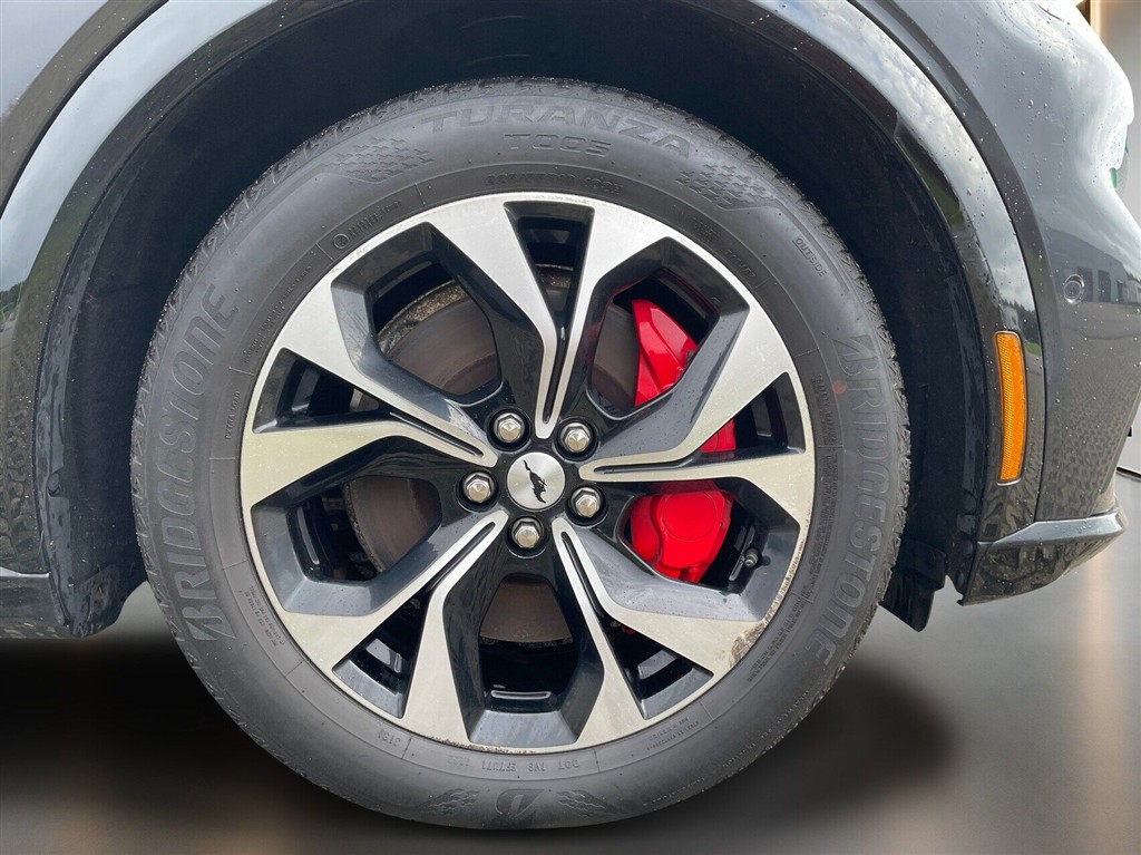 Ford Mustang Mach-E EL UR AWD 351HK 5d Trinl. Gear - Image 6