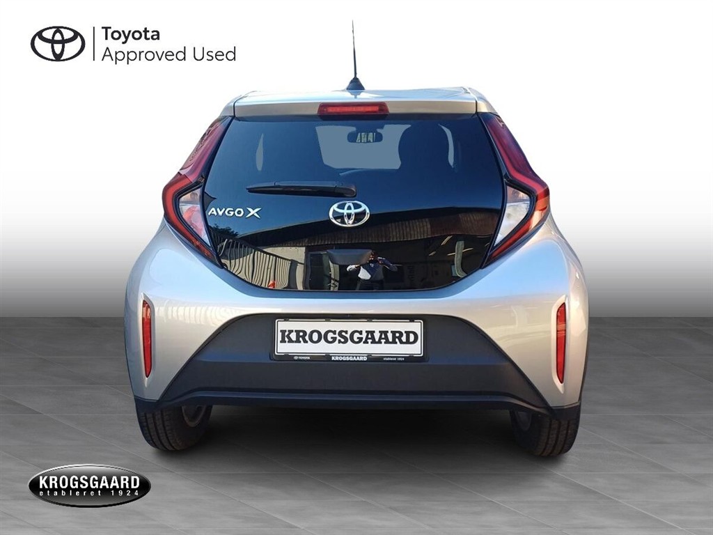 Toyota Aygo X 1,0 VVT-I Active 72HK 5d - Image 5