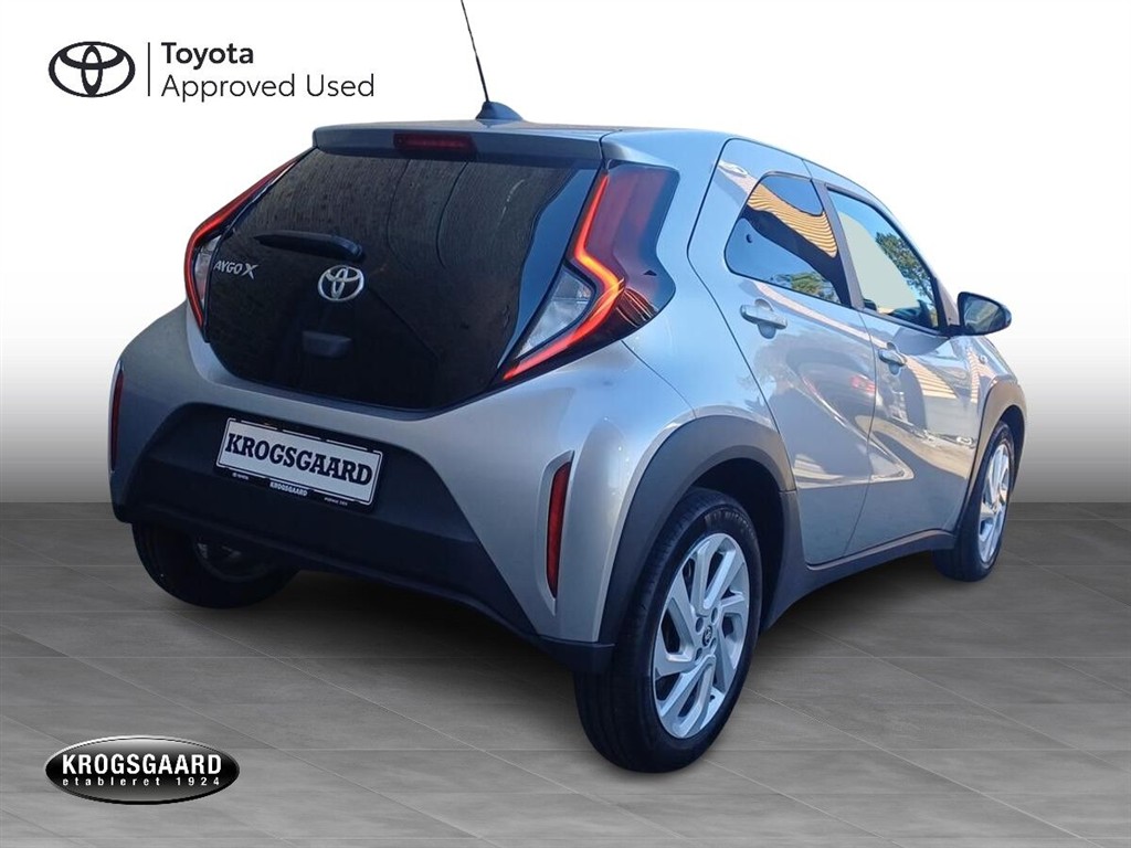 Toyota Aygo X 1,0 VVT-I Active 72HK 5d - Image 6