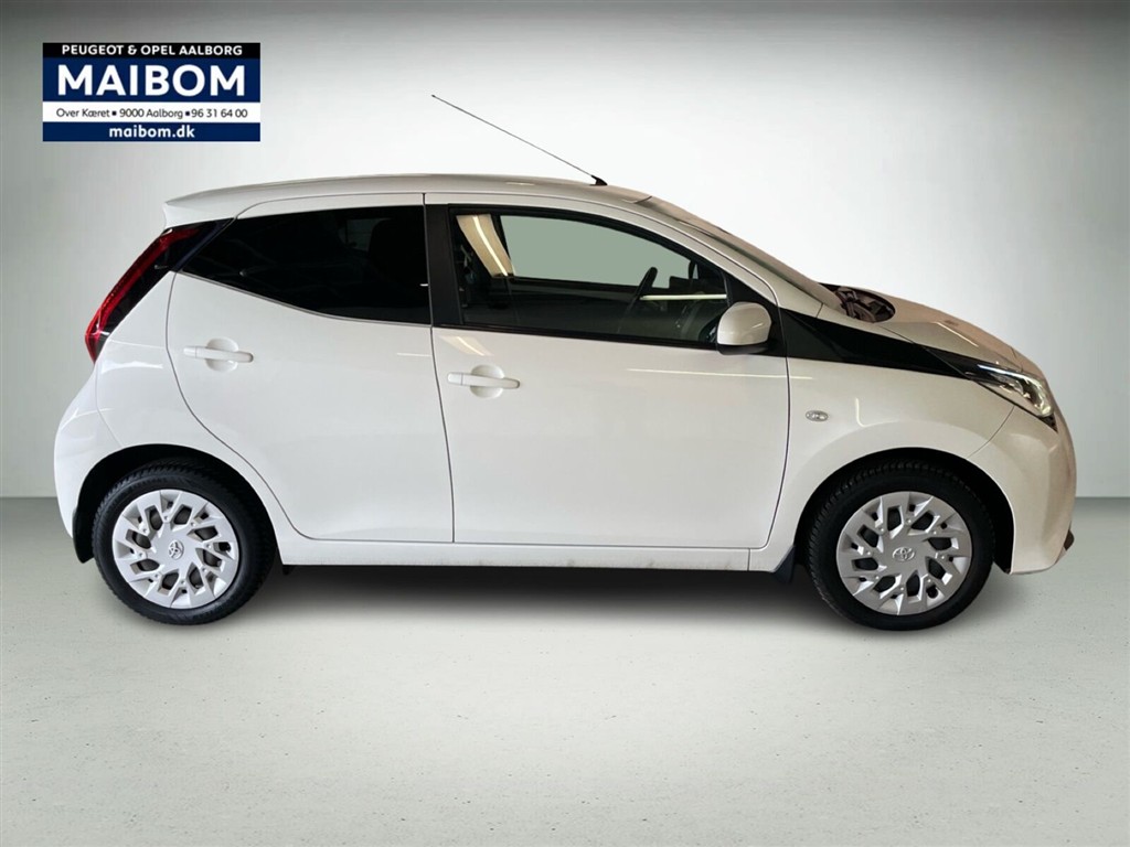 Toyota Aygo 1,0 VVT-I X-pression X-Shift 72HK 5d Aut. - Image 8