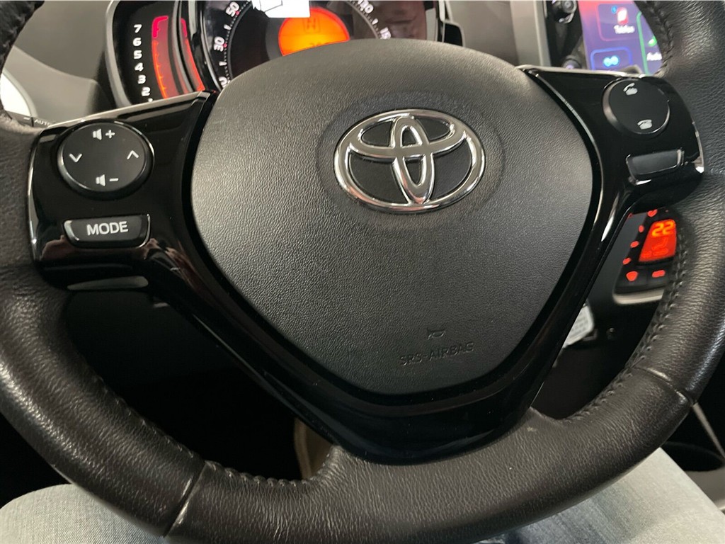 Toyota Aygo 1,0 VVT-I X-pression X-Shift 72HK 5d Aut. - Image 25