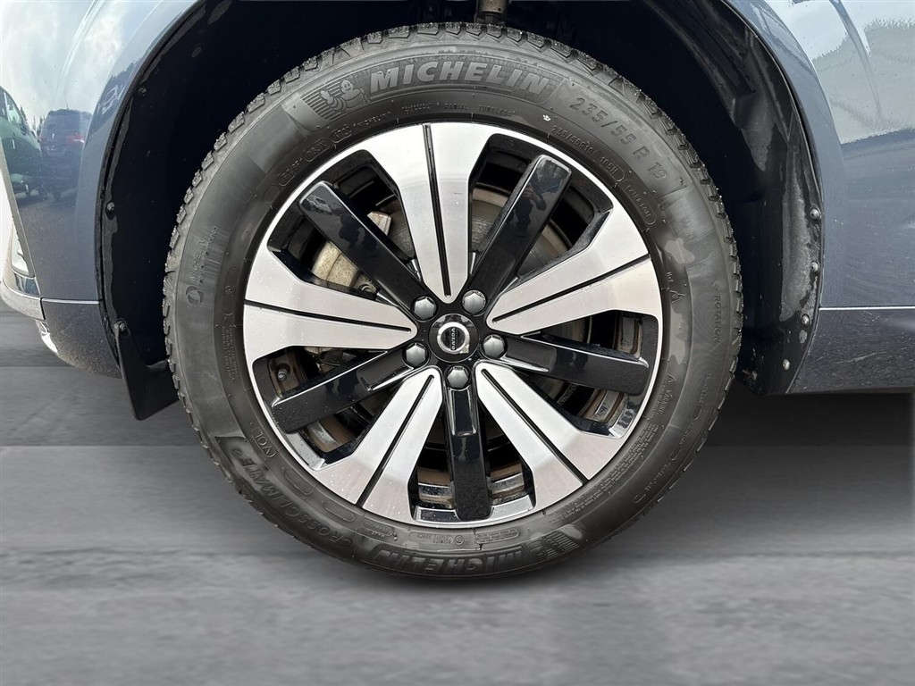 Volvo XC60 2,0 T6 Recharge Plugin-hybrid Plus AWD 350HK 5d 8g Aut. - Image 10
