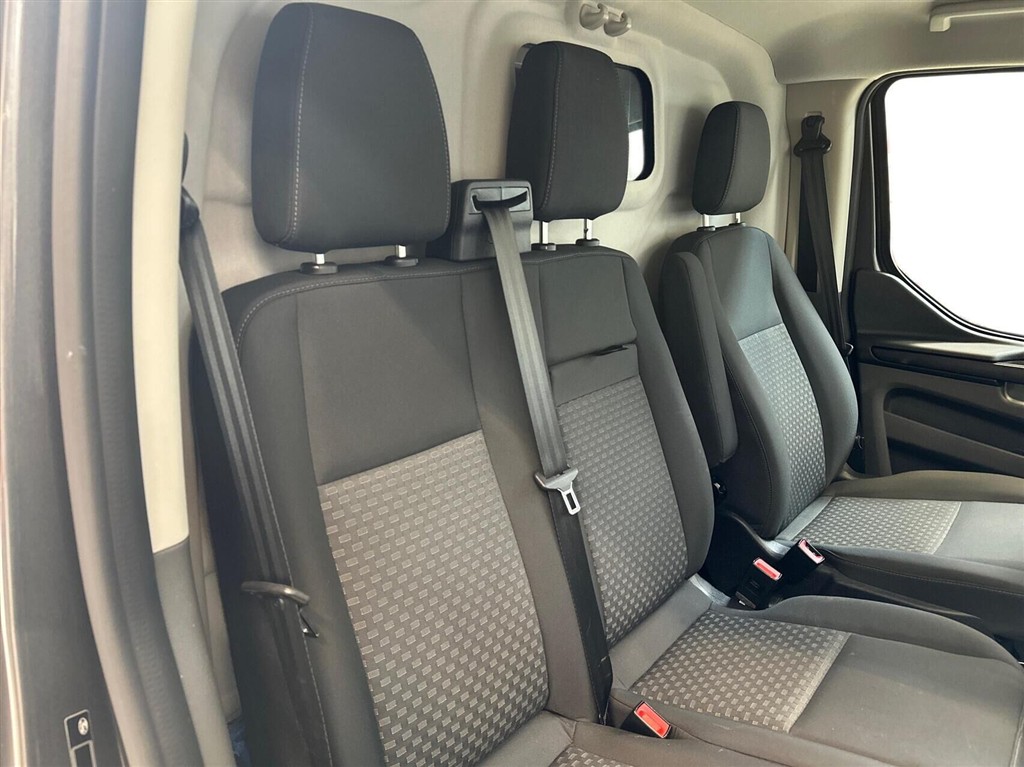 Ford Transit Custom 300 L2H1 2,0 TDCi Trend 130HK Van 6g - Image 12