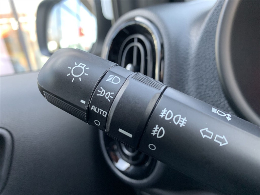 Kia Picanto 1,0 MPI Upgrade Komfortpakke 67HK 5d Aut. - Image 16