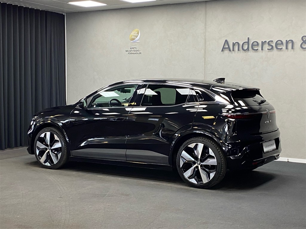 Renault Mégane E-TECH Techno 220HK 5d Aut. - Image 4