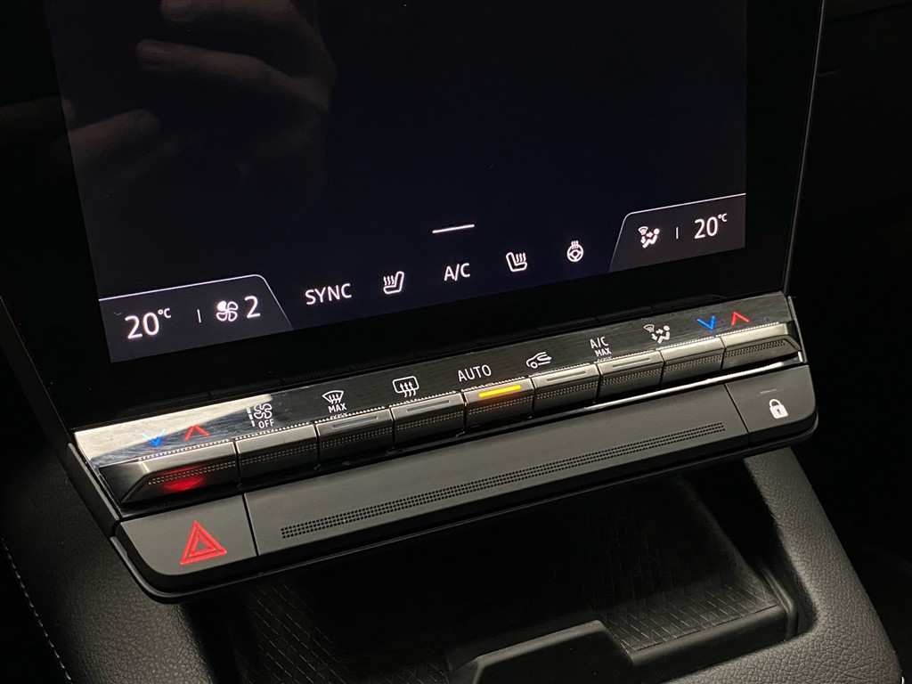 Renault Mégane E-TECH Techno 220HK 5d Aut. - Image 17