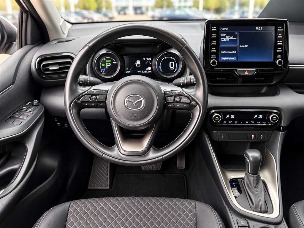 Mazda 2 1,5 VVT-I Hybrid Agile Comfort CVT 116HK 5d Trinl. Gear - Image 9