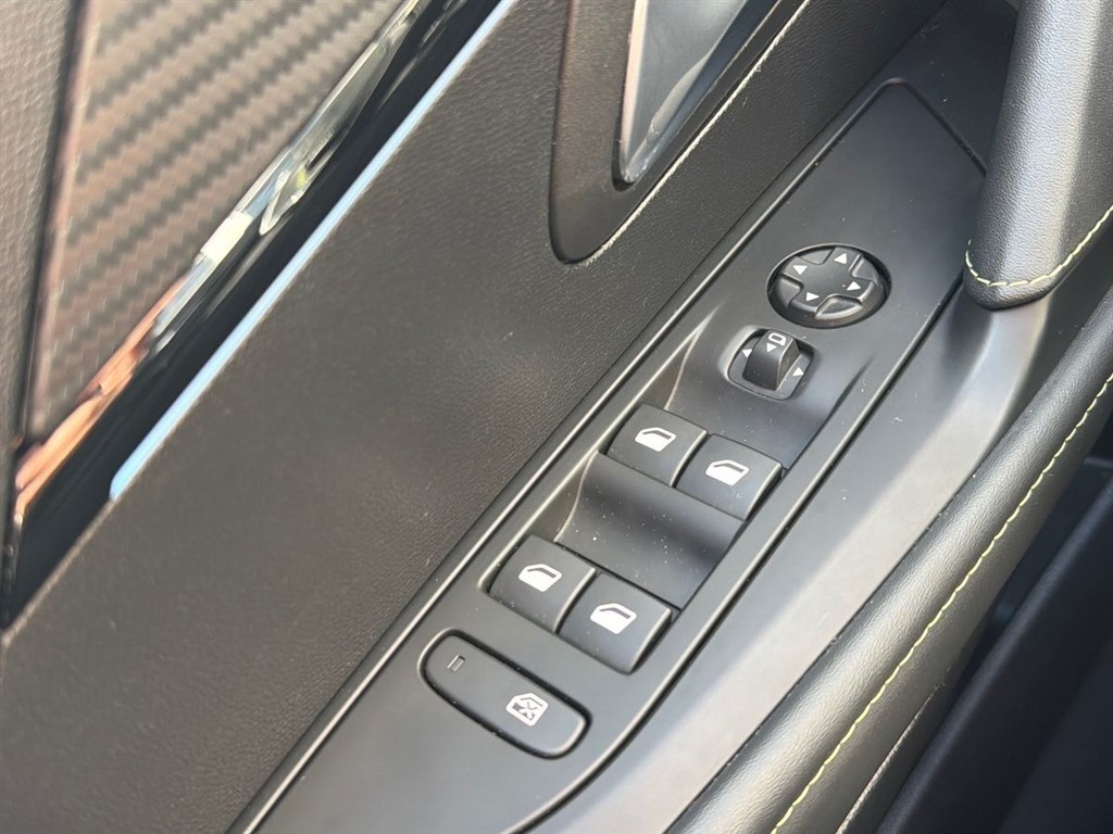 Peugeot e-208 EL GT 136HK 5d 6g Aut. - Image 17
