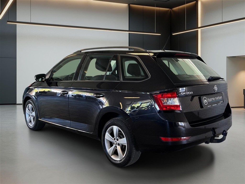 Skoda Fabia Combi 1,0 TSI Ambition 95HK Stc - Image 3