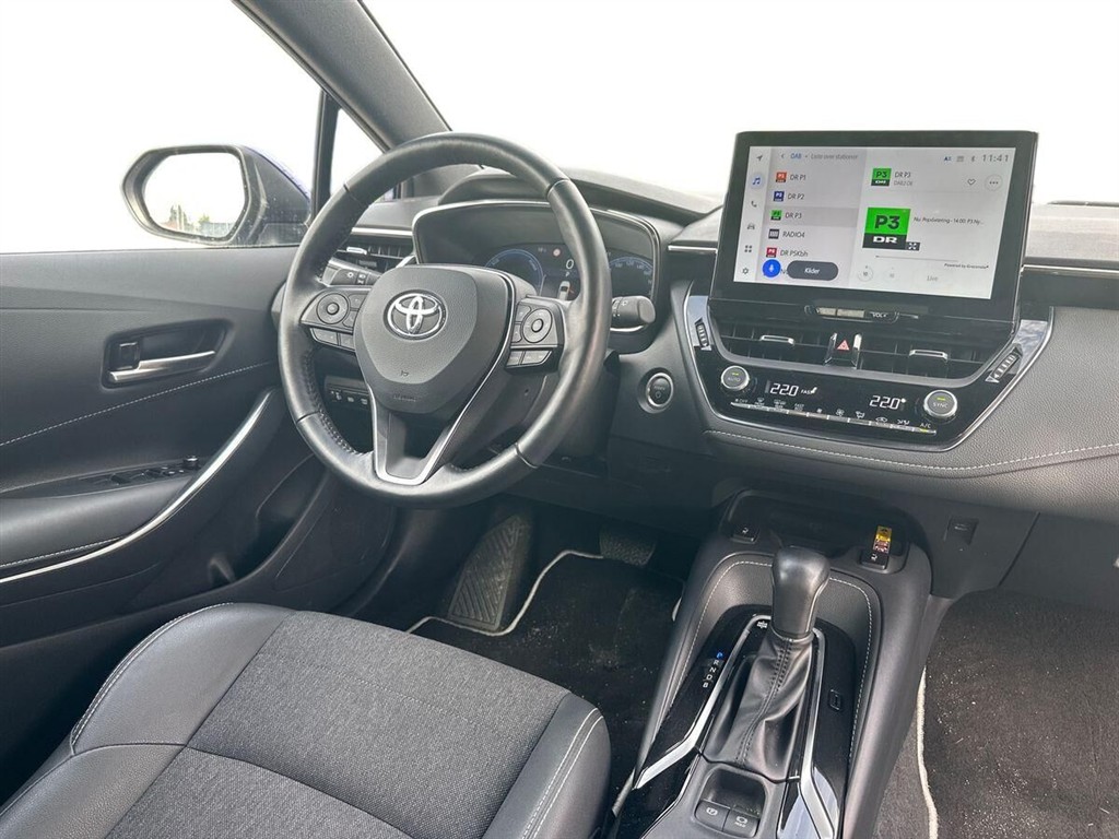 Toyota Corolla Touring Sports 1,8 Hybrid Style Safety Pack E-CVT 140HK Stc Trinl. Gear - Image 14
