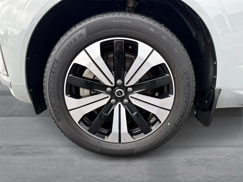 Volvo XC60 2,0 T6 Recharge Plugin-hybrid Plus AWD 350HK 5d 8g Aut. - Image 10