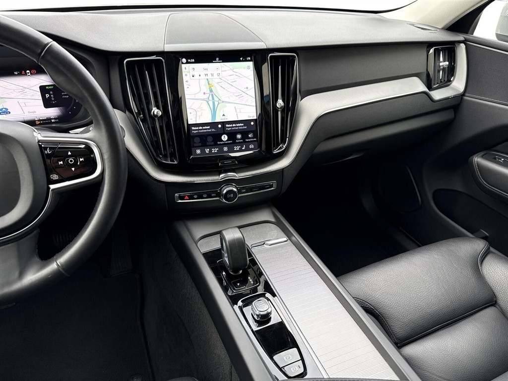 Volvo XC60 2,0 T6 Recharge Plugin-hybrid Plus AWD 350HK 5d 8g Aut. - Image 13