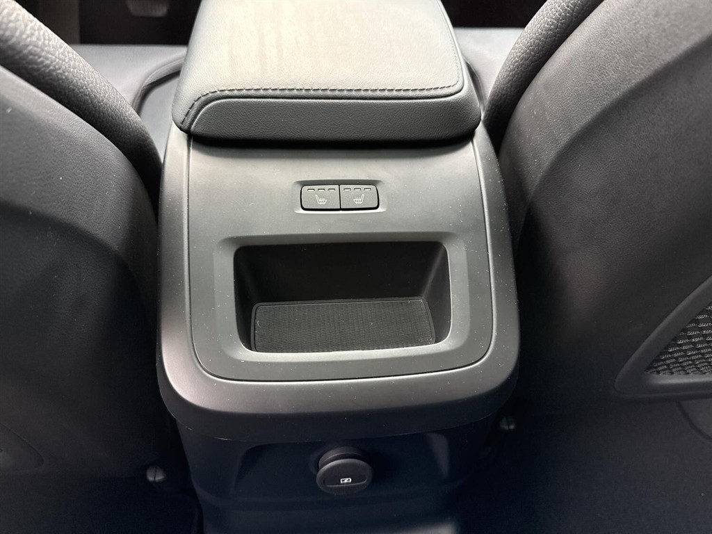 Volvo XC60 2,0 T6 Recharge Plugin-hybrid Plus AWD 350HK 5d 8g Aut. - Image 16