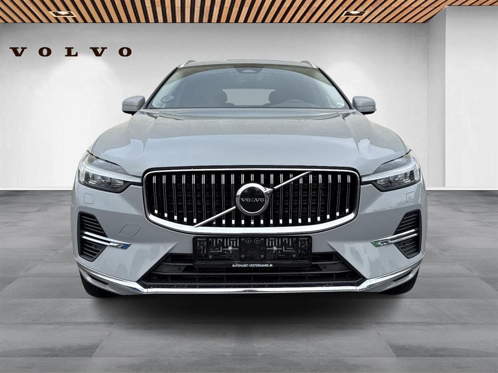 Volvo XC60 2,0 T6 Recharge Plugin-hybrid Plus AWD 350HK 5d 8g Aut. - Image 9