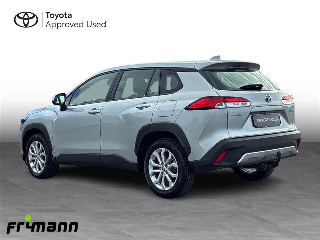 Toyota Corolla Cross 1,8 Hybrid Active 140HK 5d Aut. - Image 3