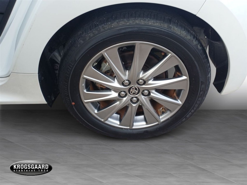 Toyota Yaris 1,5 Hybrid Active Technology 116HK 5d Trinl. Gear - Image 18