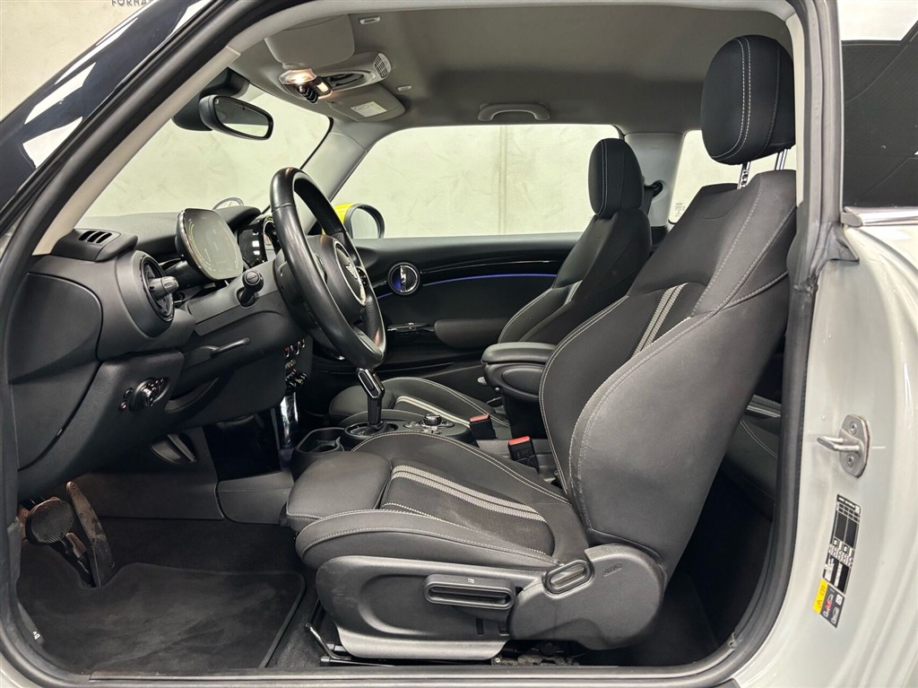 Mini Cooper SE EL Classic 184HK 3d Aut. - Image 8