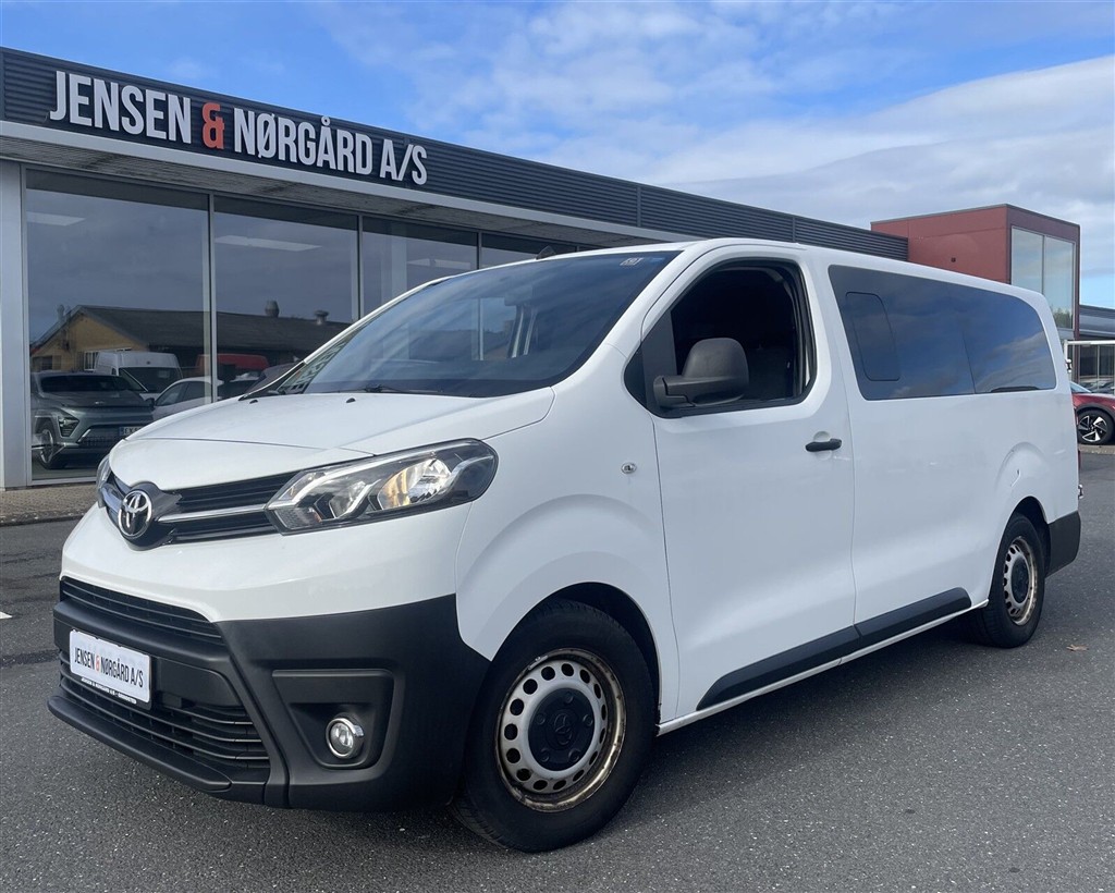 Toyota Proace Verso Long 1,5 D Combi skydedør, m/Dobbelt bagdør 120HK 6g
