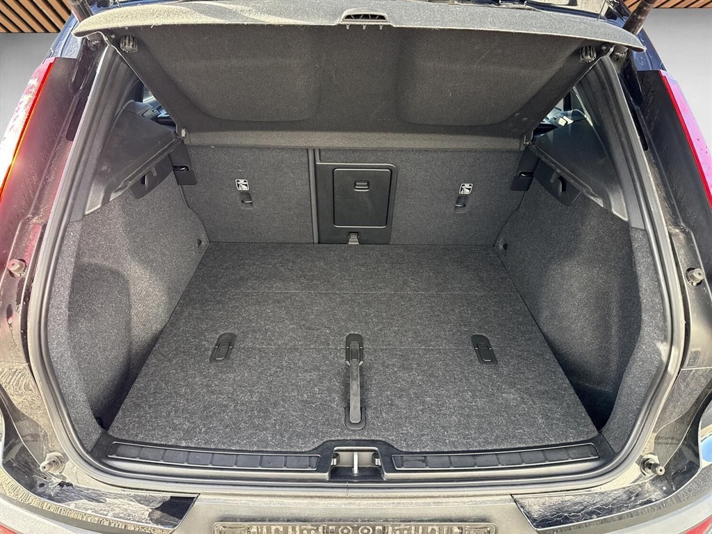 Volvo XC40 P6 Recharge Ultimate 231HK 5d Aut. - Image 14