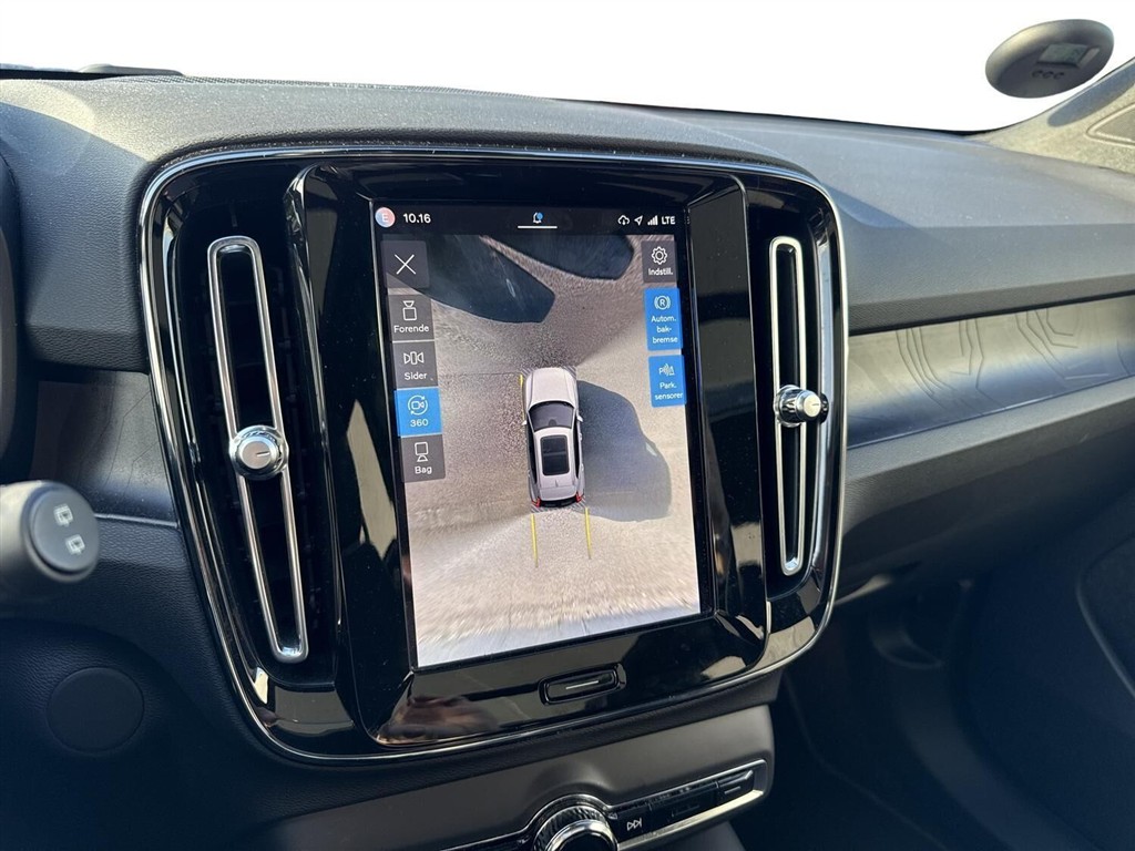 Volvo XC40 P6 Recharge Ultimate 231HK 5d Aut. - Image 17