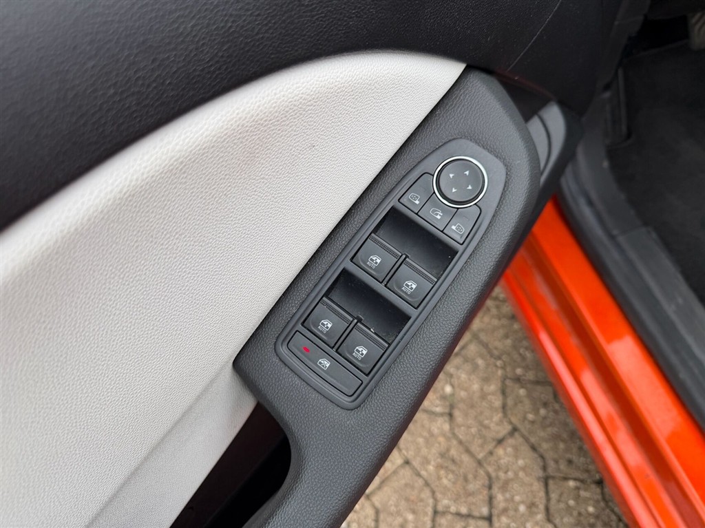 Renault Clio 1,0 TCE Techno 90HK 5d 6g - Image 16