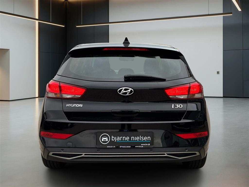 Hyundai i30 1,0 T-GDI Essential 120HK 5d 6g - Image 5