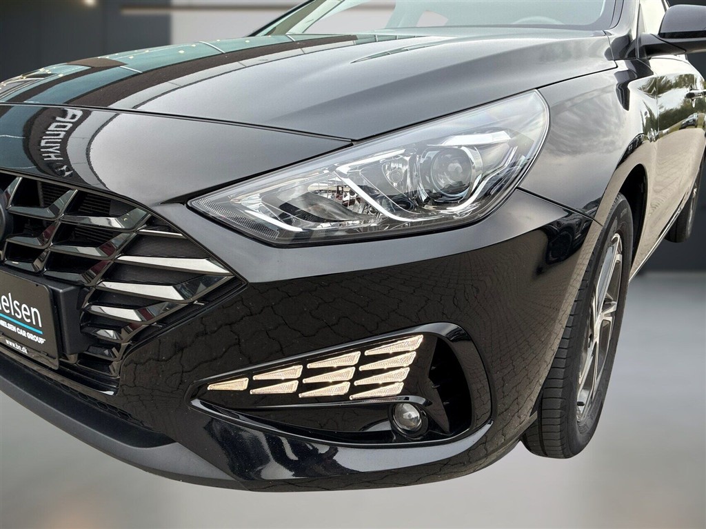 Hyundai i30 1,0 T-GDI Essential 120HK 5d 6g - Image 12