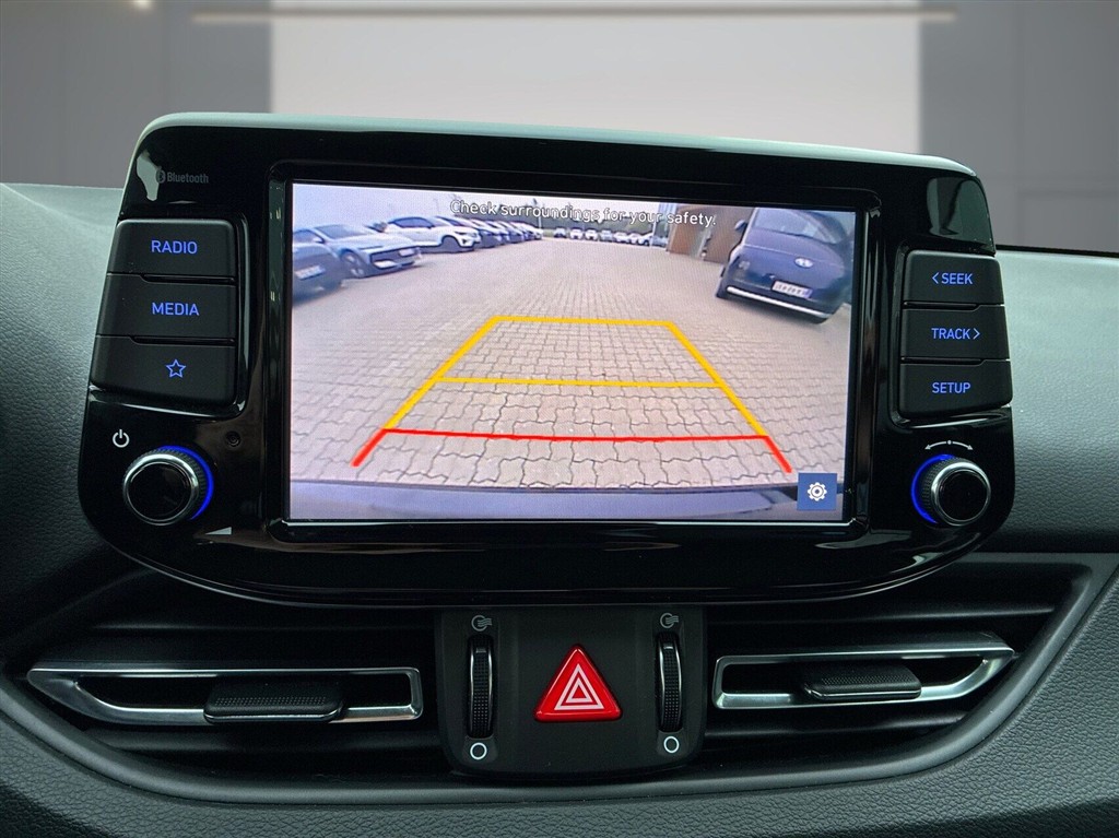 Hyundai i30 1,0 T-GDI Essential 120HK 5d 6g - Image 19