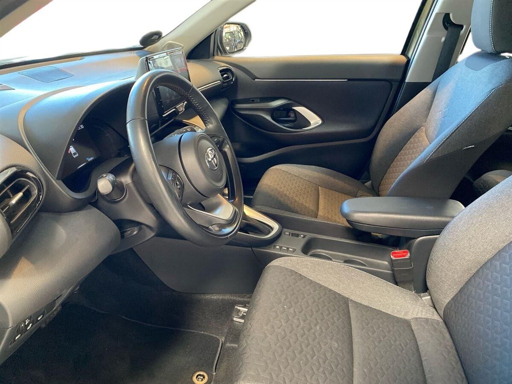Toyota Yaris Cross 1,5 Hybrid Active Technology 116HK 5d Trinl. Gear - Image 18
