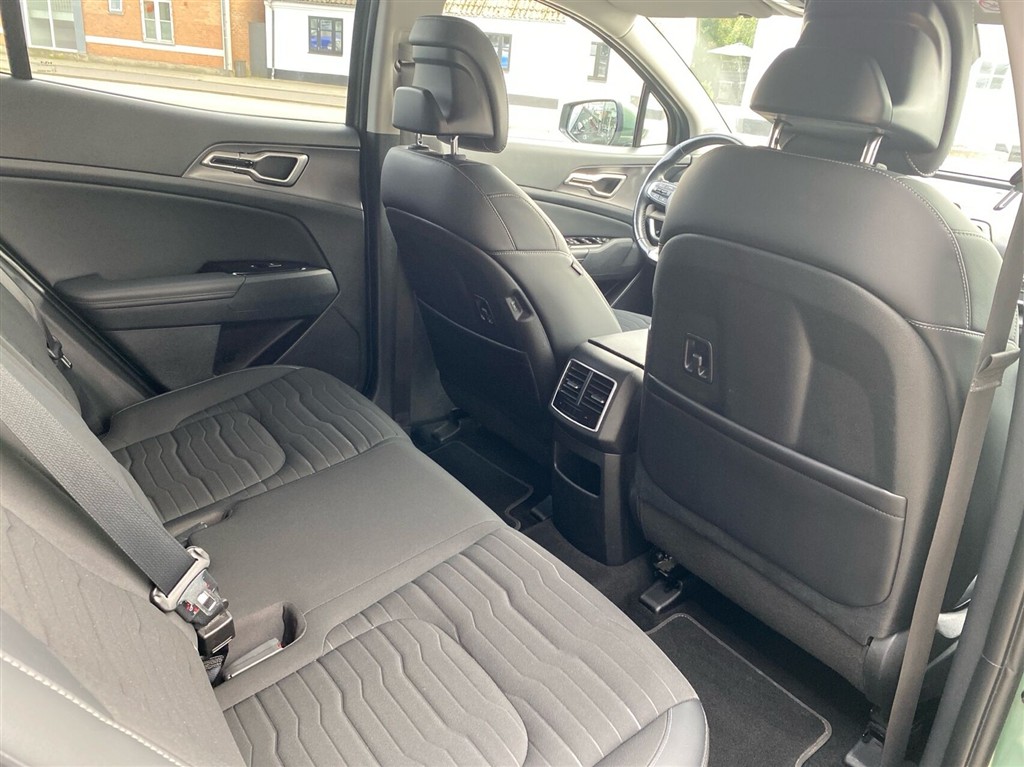 Kia Sportage 1,6 T-GDI Plugin-hybrid Upgrade 4WD DCT 265HK 5d 6g Aut. - Image 7