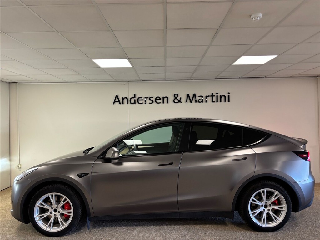 Tesla Model Y EL RWD 299HK 5d Aut. - Image 2