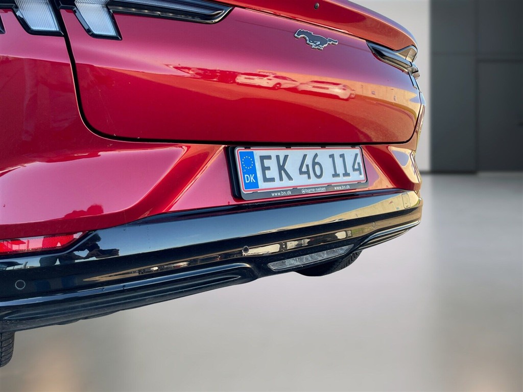 Ford Mustang Mach-E EL UR Premium 294HK 5d Aut. - Image 7