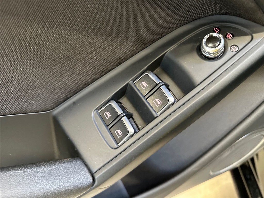 Audi A5 1,8 TFSI Multitr. 177HK Cabr. 7g Trinl. Gear - Image 16