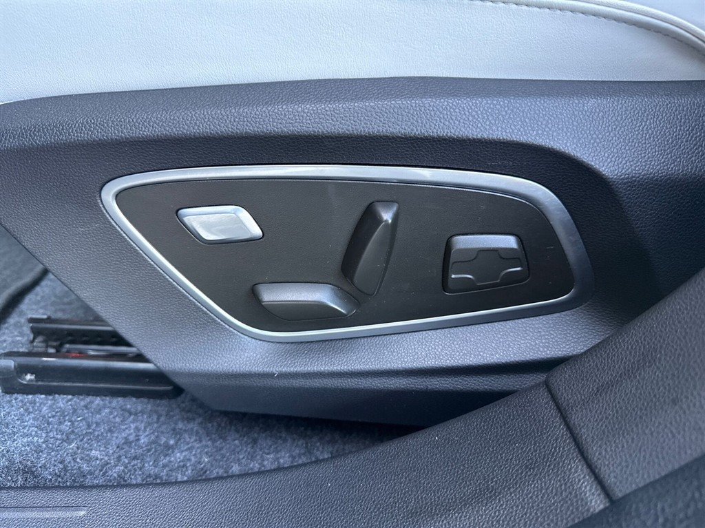 Renault Scénic E-TECH Iconic 220HK Aut. - Image 23