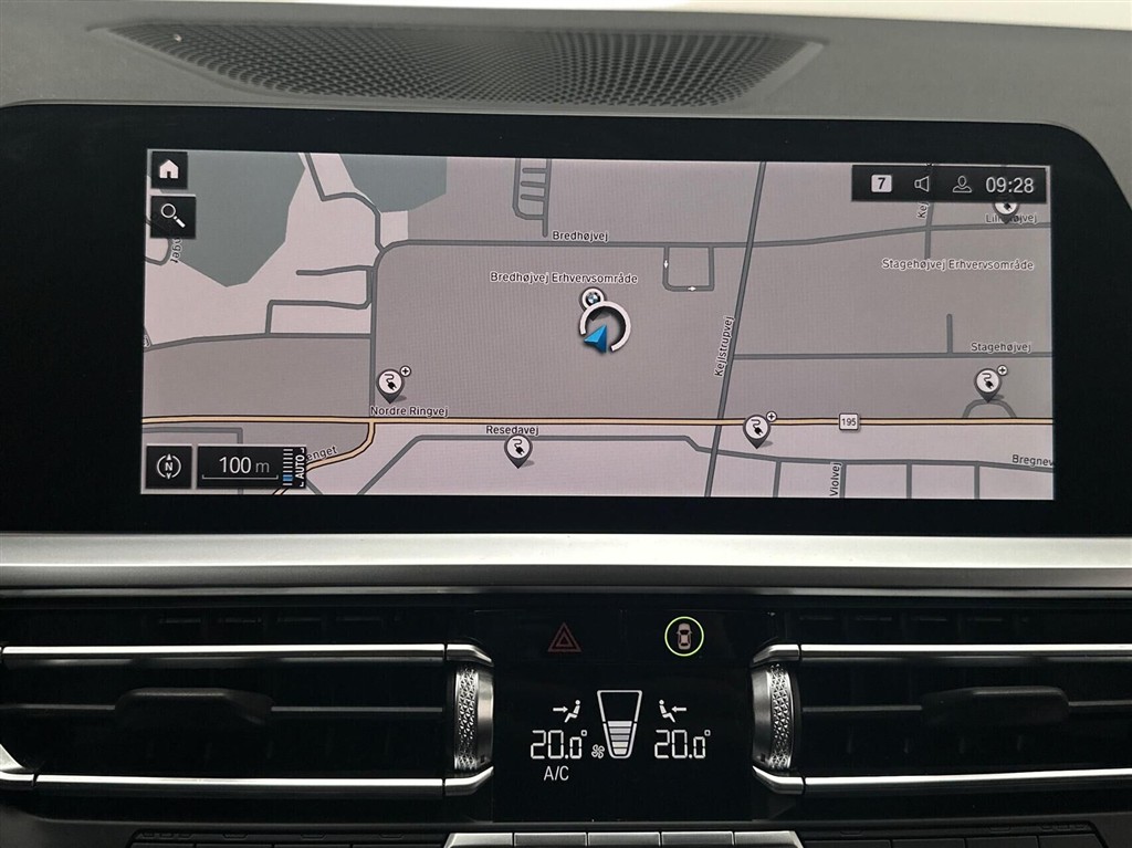 BMW 330e Touring 2,0 Plugin-hybrid Sport Line Steptronic 292HK Stc 8g Aut. - Image 11
