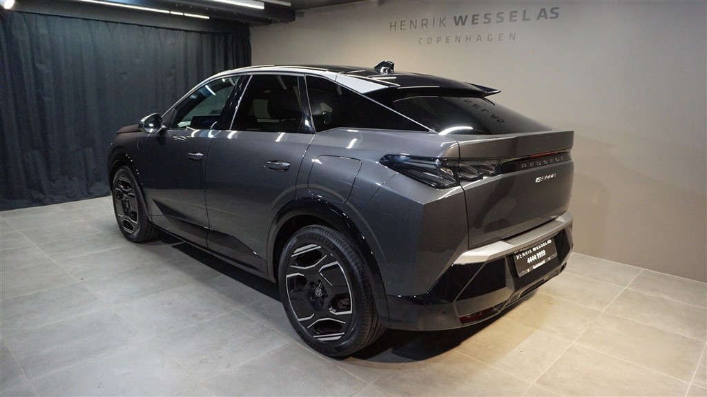 Peugeot e-3008 EL GT Pack 210HK 5d Aut. - Image 3