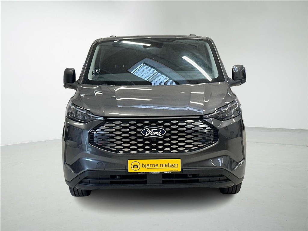 Ford E-Transit Custom 320 L2H1 EL Trend 136HK Van Aut. - Image 6