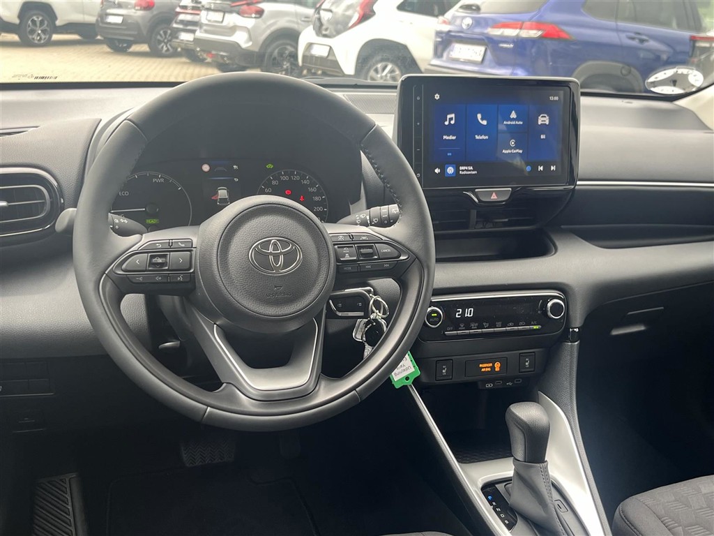 Toyota Yaris 1,5 Hybrid Essential 116HK 5d Trinl. Gear - Image 6