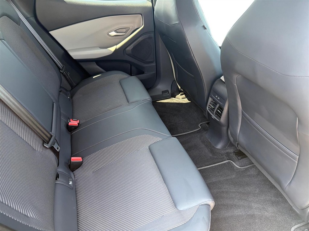 Ford Explorer EL UR Select RWD 286HK 5d Aut. - Image 12