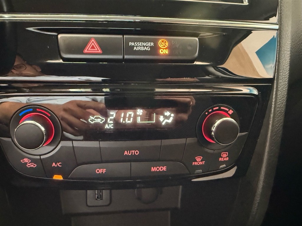Suzuki Vitara 1,5 Hybrid Active AGS 102HK 5d 6g Aut. - Image 9