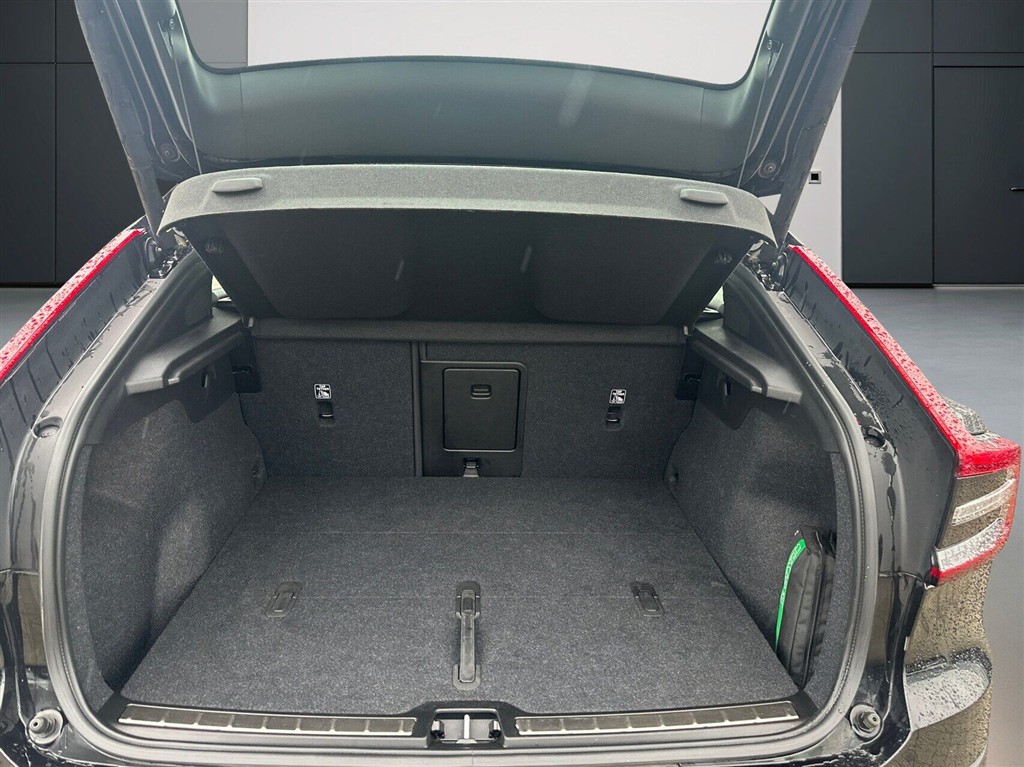 Volvo C40 Recharge Extended Range Plus 252HK 5d Aut. - Image 7