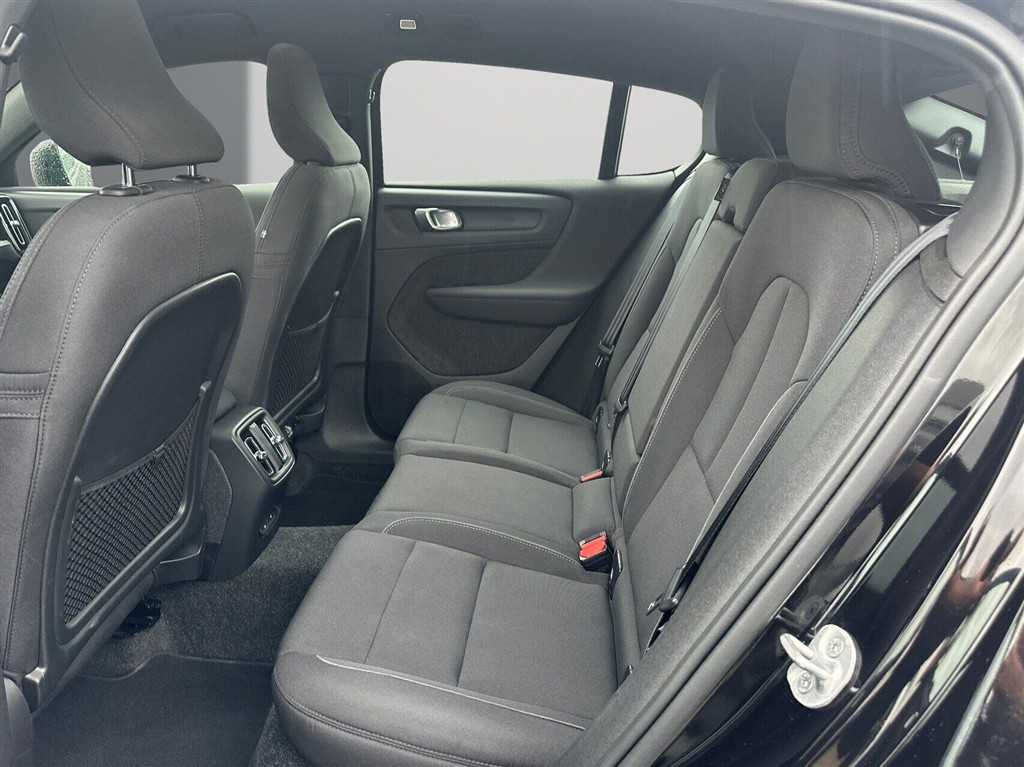 Volvo C40 Recharge Extended Range Plus 252HK 5d Aut. - Image 11