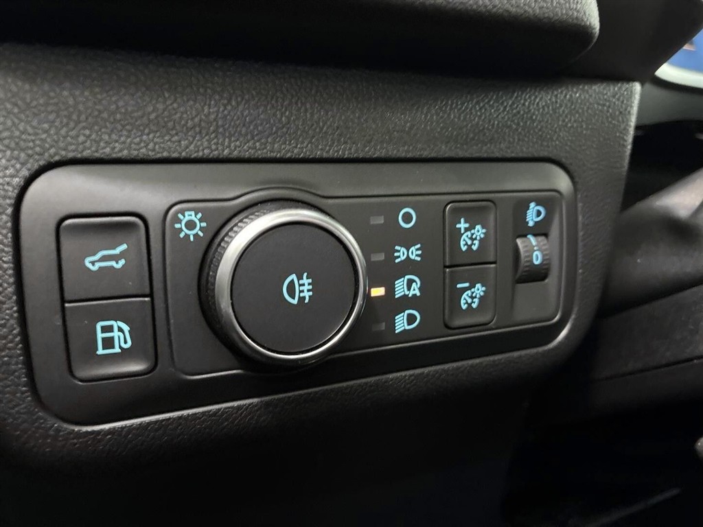 Ford Kuga 2,5 Plugin-hybrid ST-Line X CVT 243HK 5d Aut. - Image 18