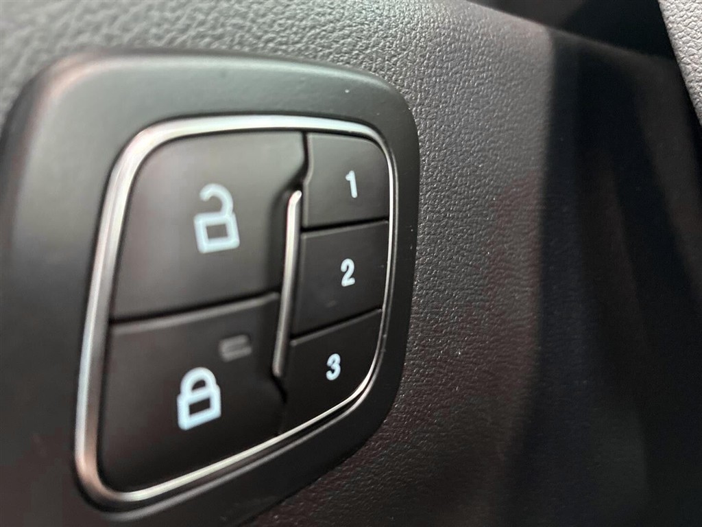 Ford Kuga 2,5 Plugin-hybrid ST-Line X CVT 243HK 5d Aut. - Image 19