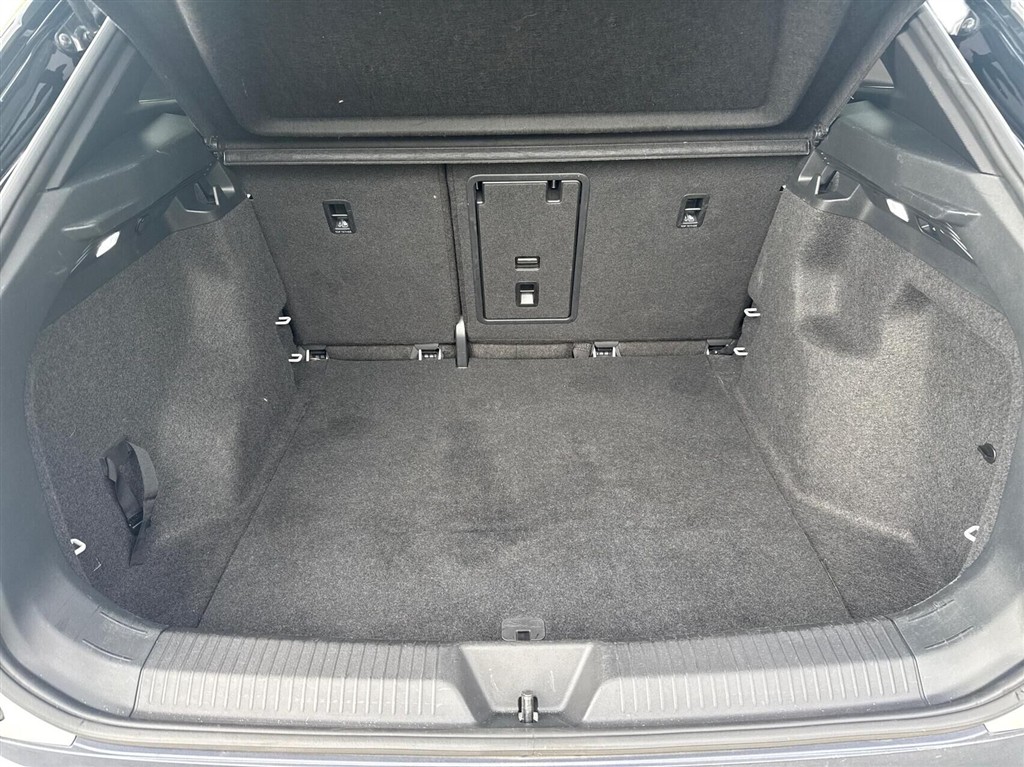 VW ID.4 EL 1st Pro Performance 204HK 5d Aut. - Image 13