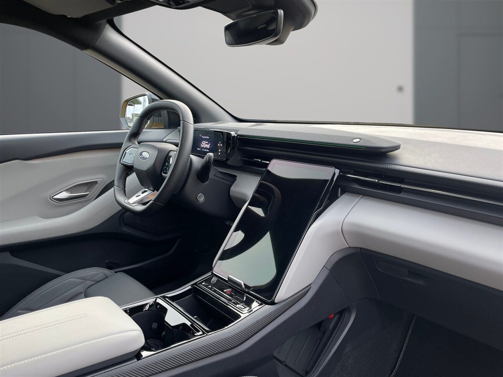 Ford Capri EL UR Premium 286HK 5d Aut. - Image 9
