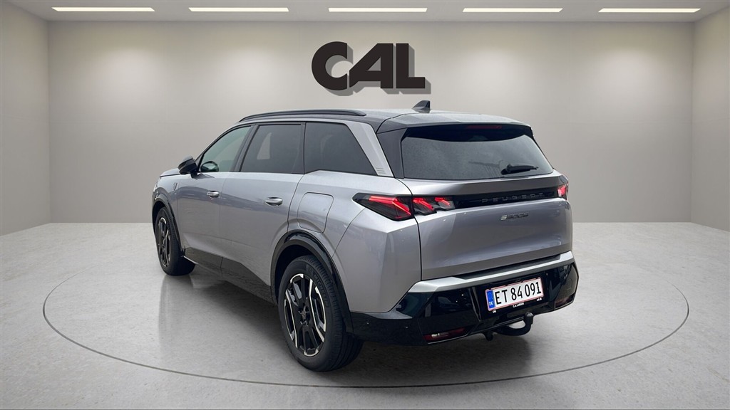 Peugeot e-5008 EL GT Pack 210HK 5d Aut. - Image 3